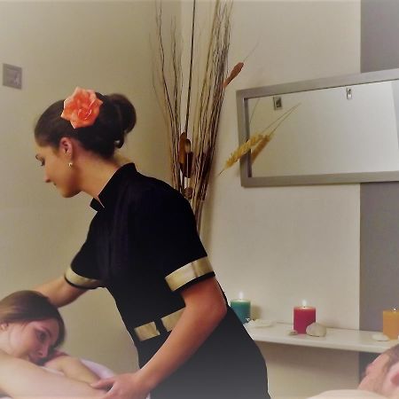 Bellaforme Suites&Spa Champcevinel Eksteriør bilde